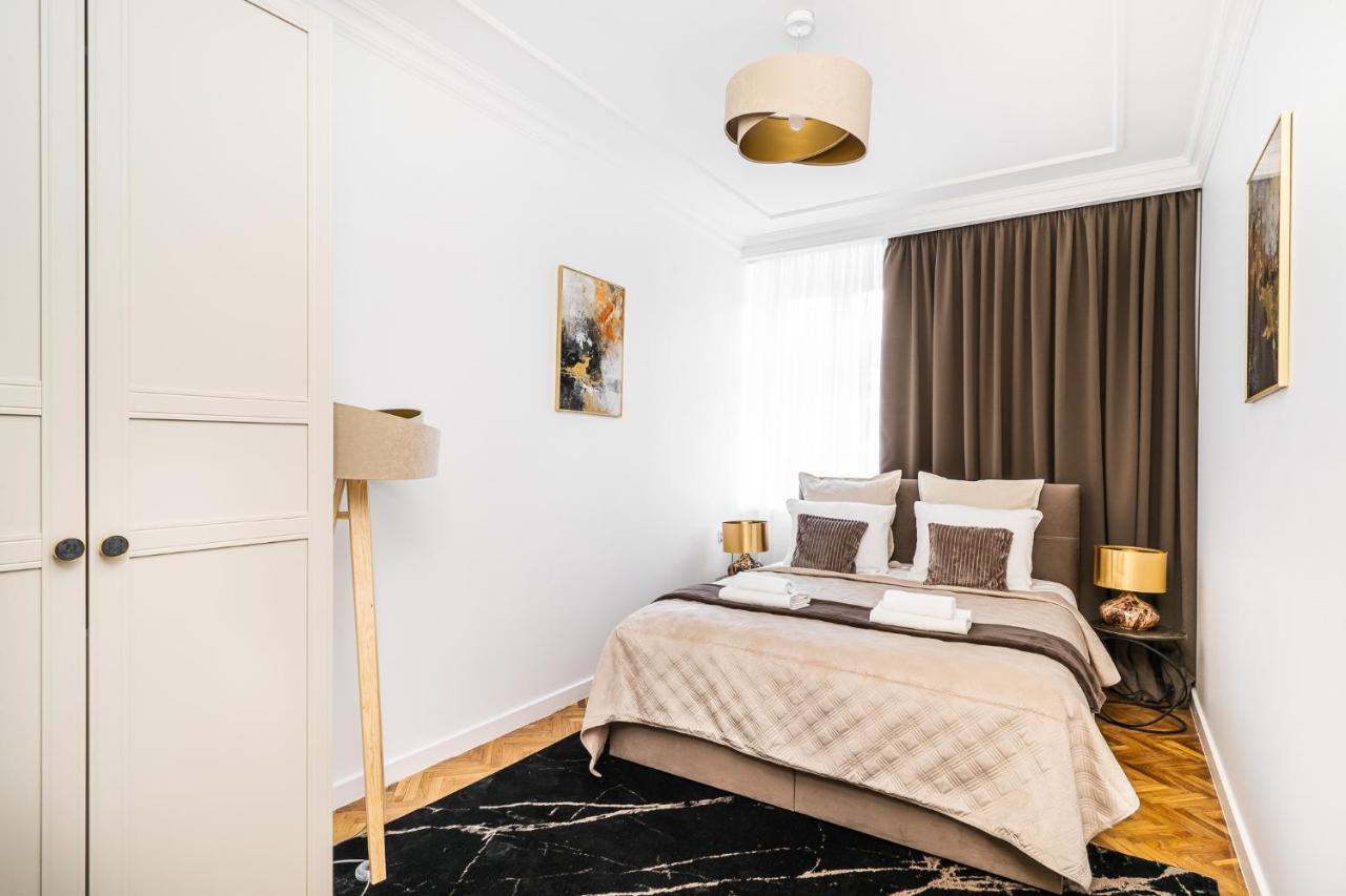 Main Square Apartments - Loftaffair كراكوفيا المظهر الخارجي الصورة
